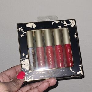 Tahari 5-Piece Hydrating Tinted Lip Oil Set - Designed In Italy